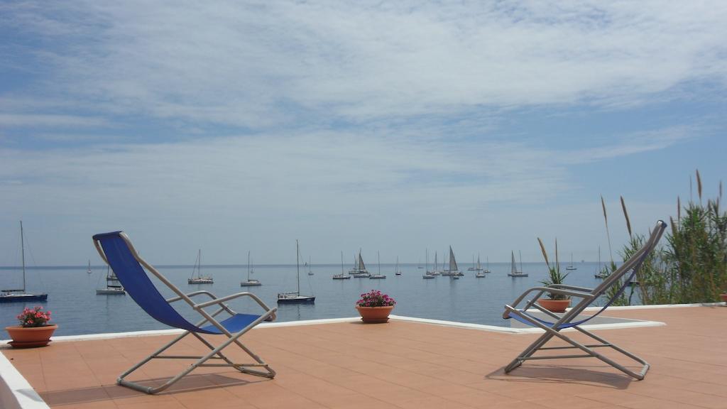 سانتا مارينا سالينا Hotel Punta Barone المظهر الخارجي الصورة